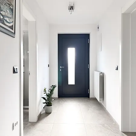 Beautiful Apartment In Rovinj Apartament
