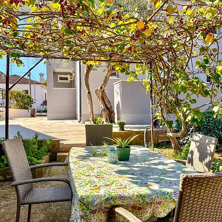 Apartamento Beautiful Apartment In Rovinj